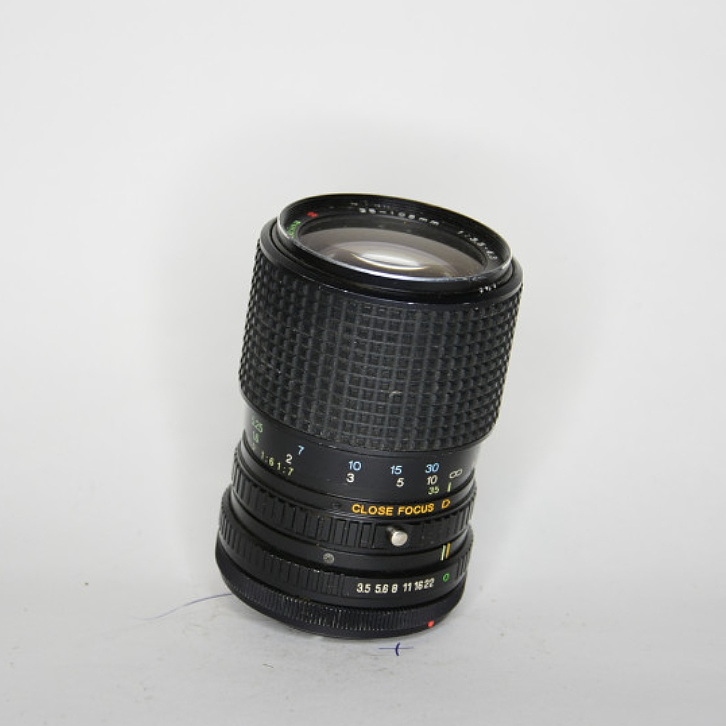 Tokina f3.5-4.3 35-105mm Canon FD (8183689)