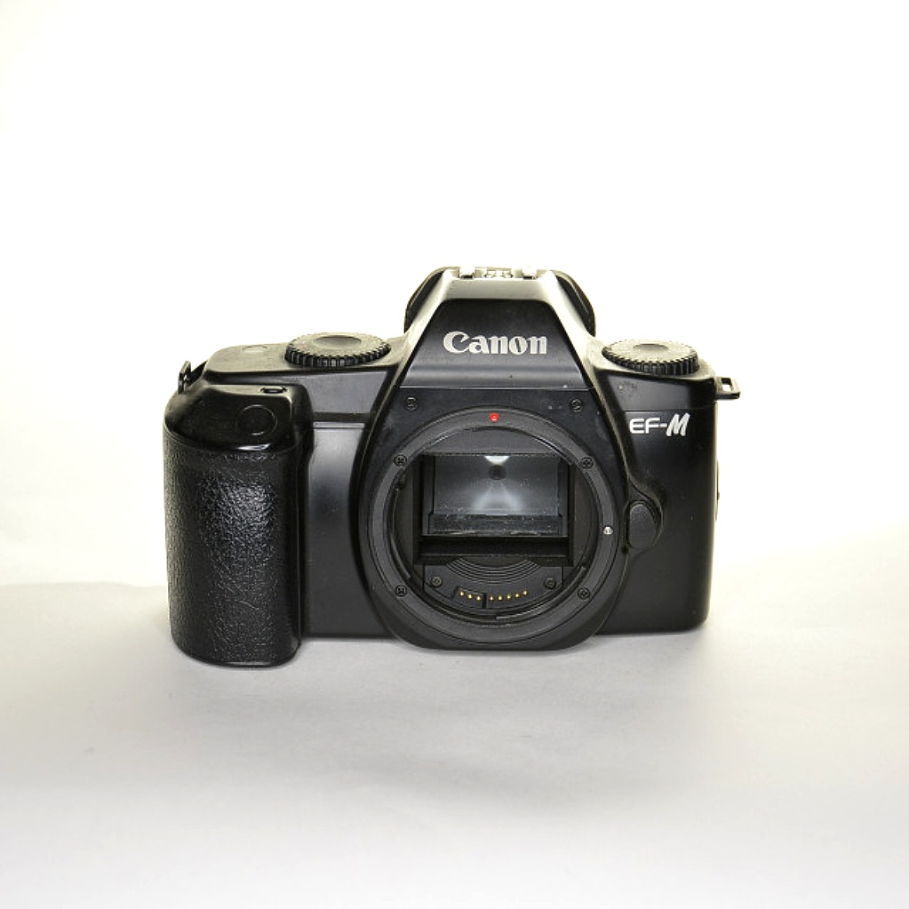 Canon Ef-M váz