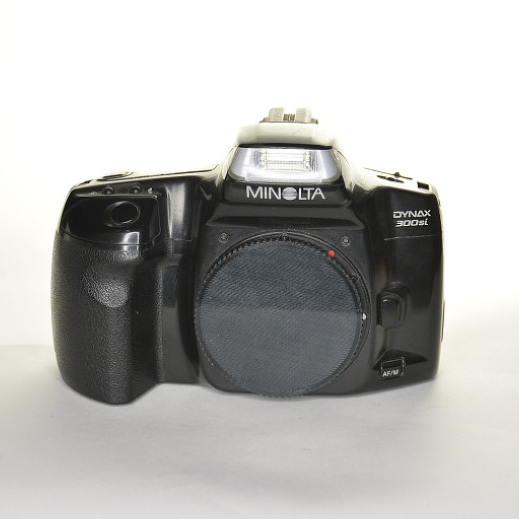 Minolta Dynax 300 si
