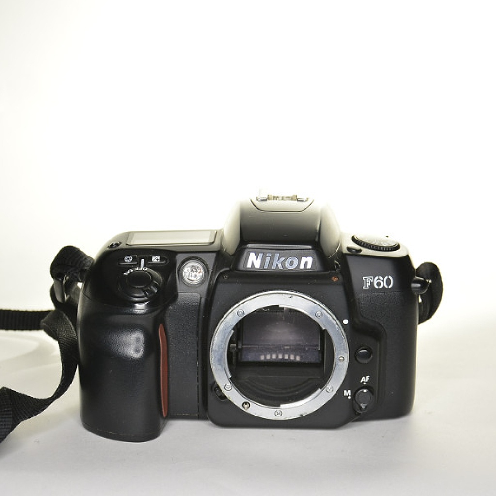 Nikon F60