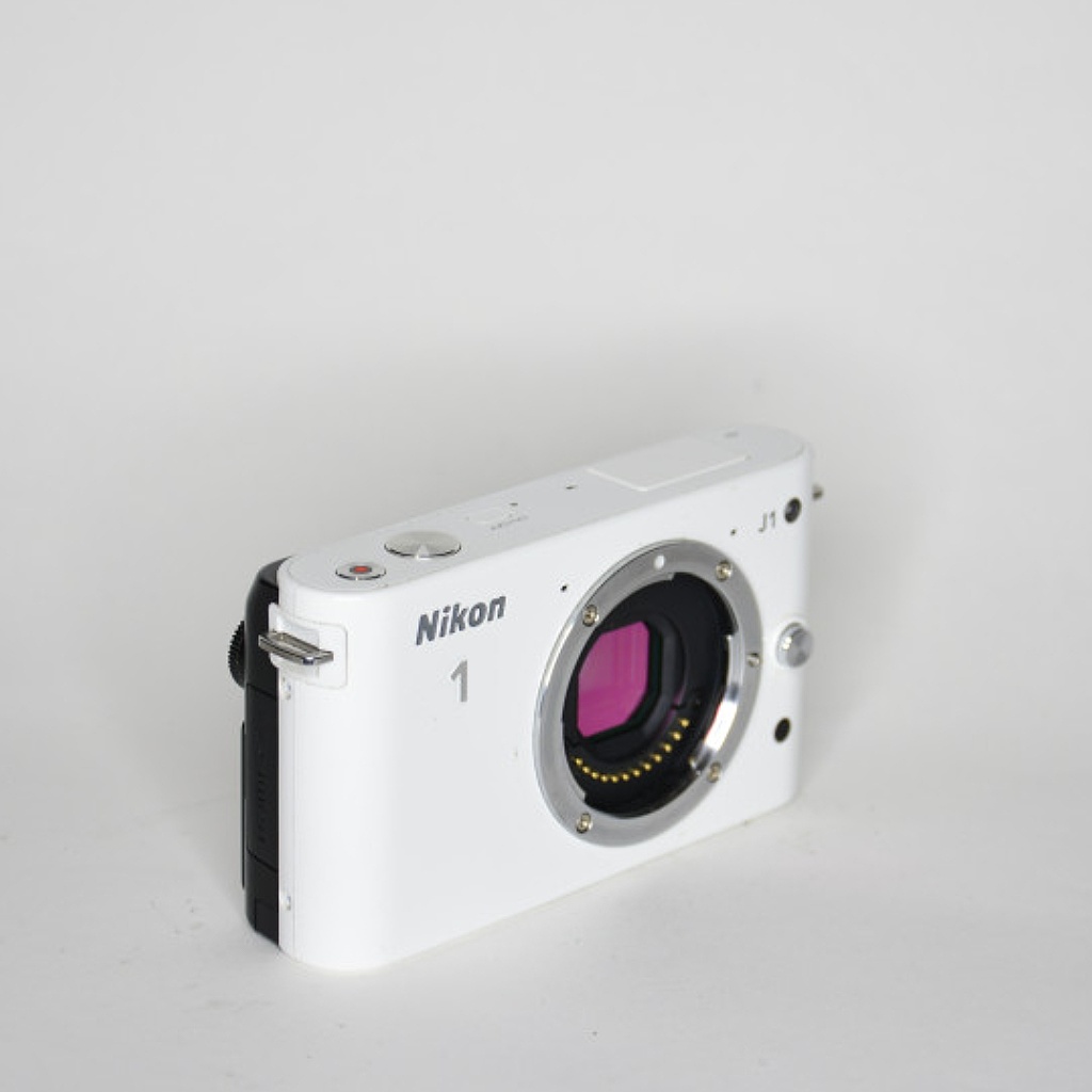 Nikon J1 (32069031)