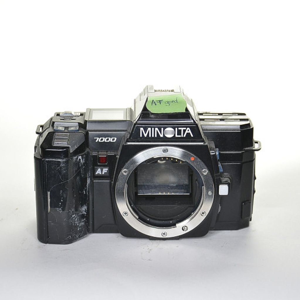 Minolta 7000