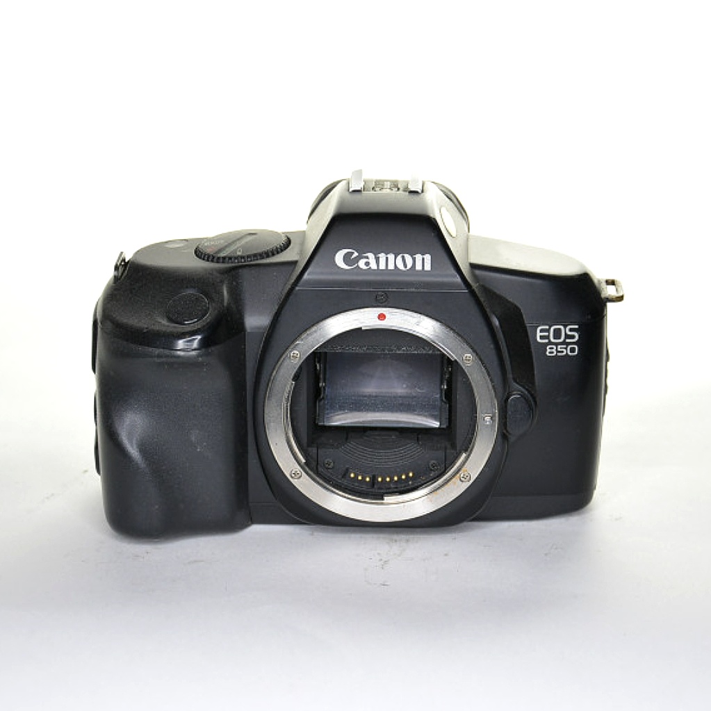 Canon EOS 850 váz