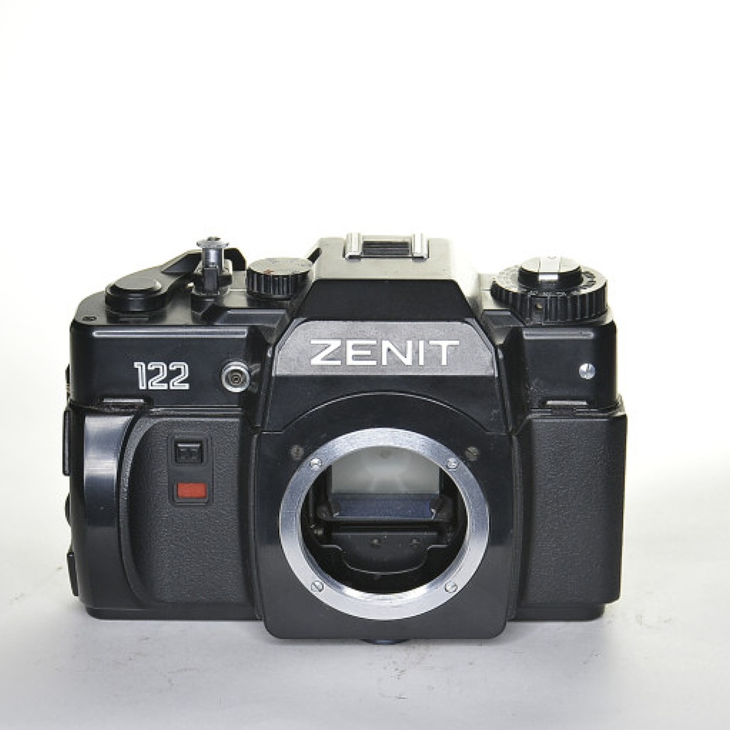 Zenit 122 váz