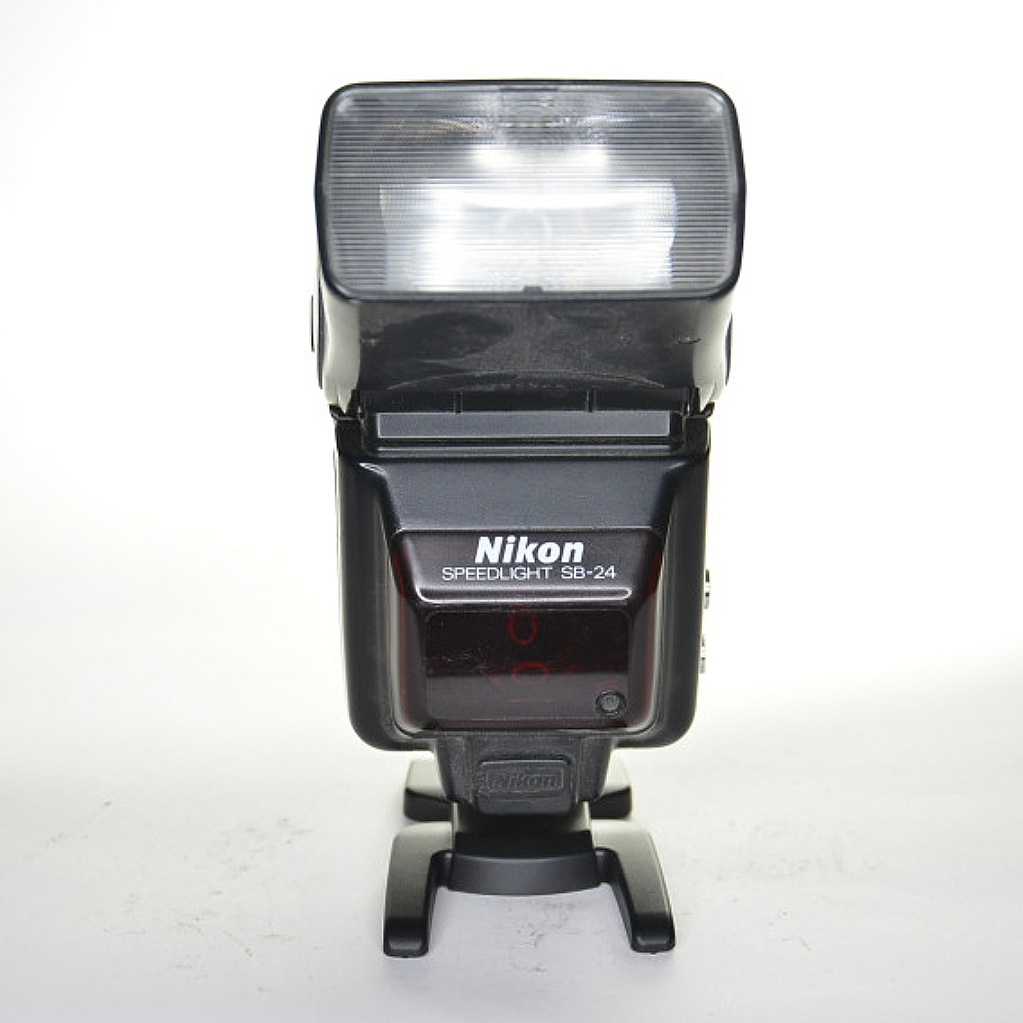 Nikon speedlight SB-24
